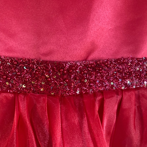 🌸Chic Red Sleeveless Dress with Red Layered Lace with Red Beaded Belt C - Picture 6 of 9